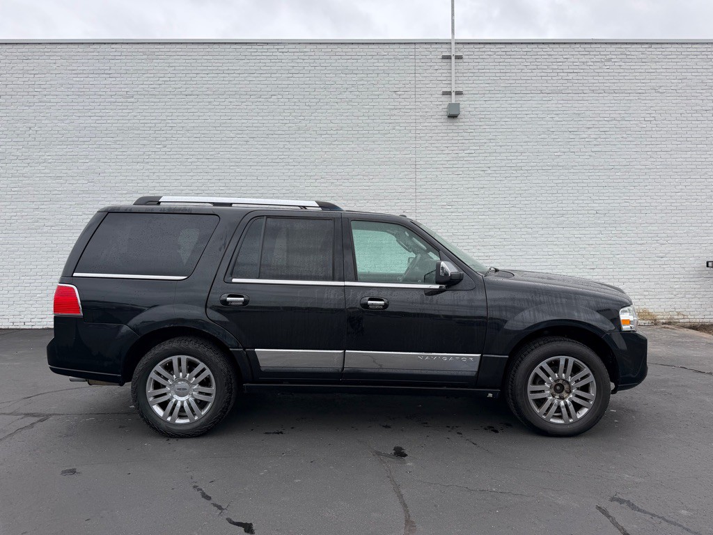 2012 Lincoln Navigator Image 6