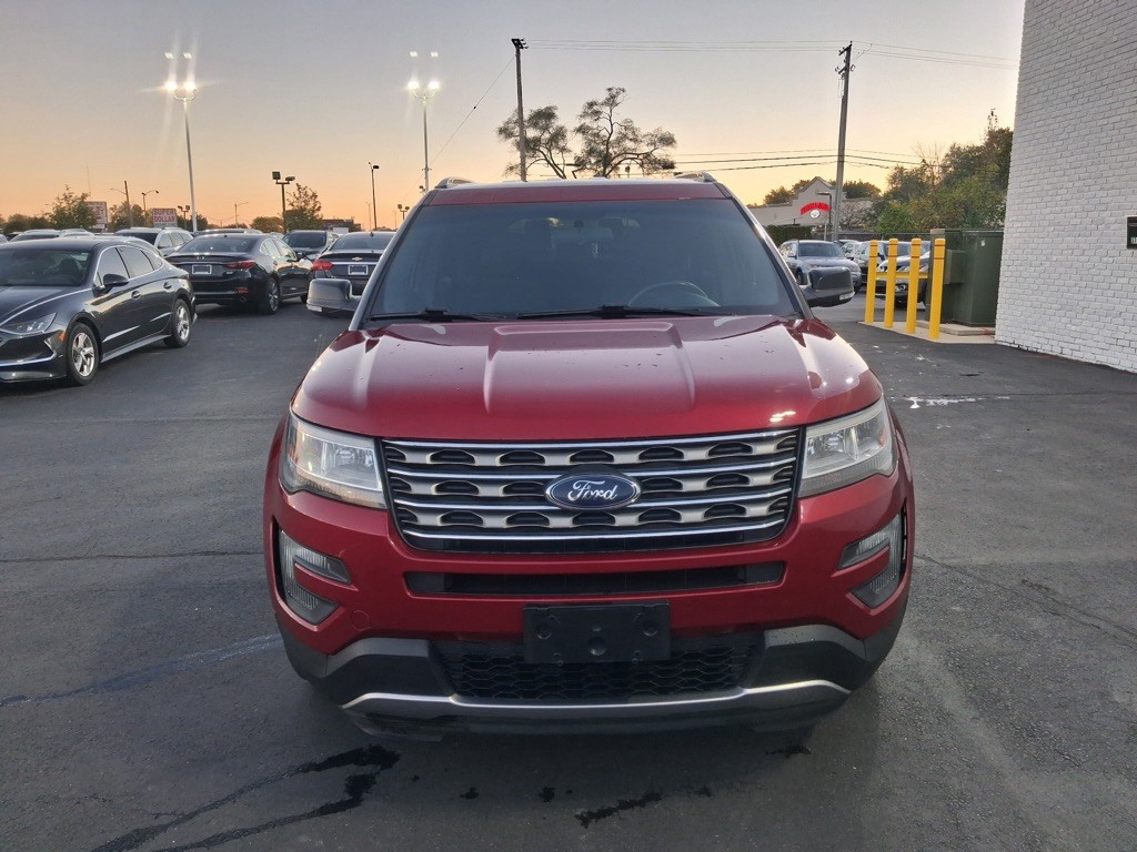 2016 Ford Explorer Image 8
