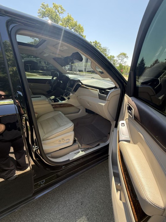 2015 GMC Yukon Image 9