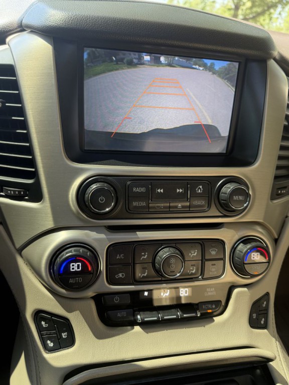 2015 GMC Yukon Image 17