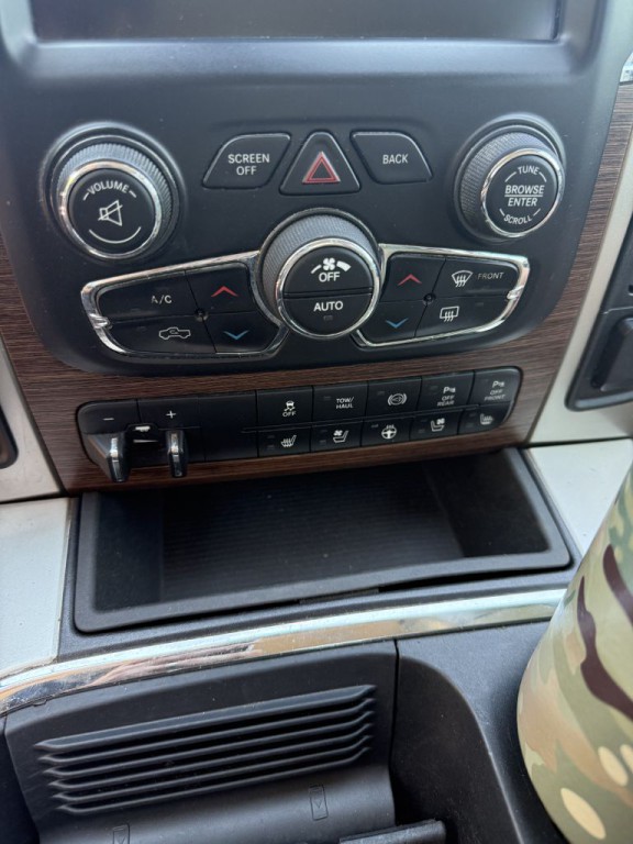 2016 RAM 2500 Image 17
