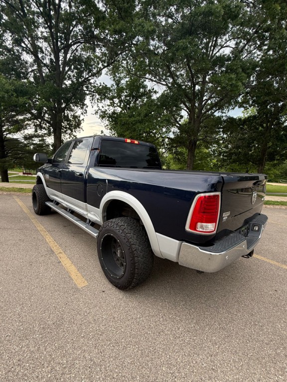 2016 RAM 2500 Image 3