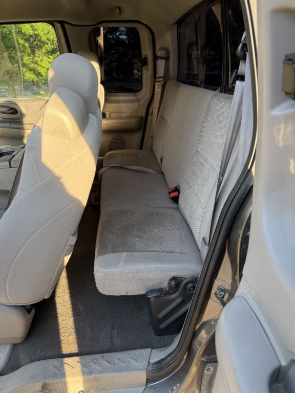 2003 Ford F-150 Image 10