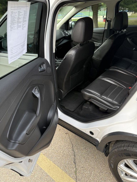 2017 Ford Escape Image 10