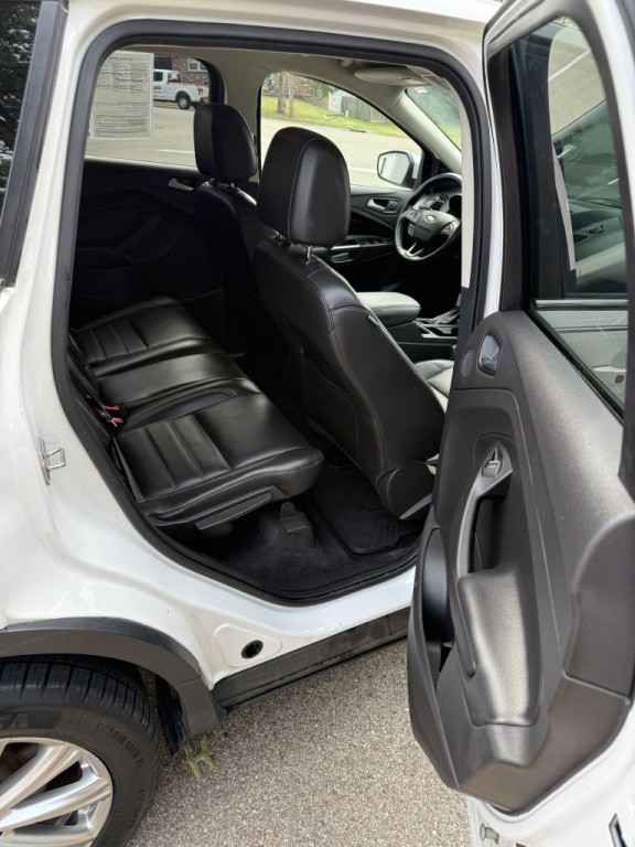 2017 Ford Escape Image 12