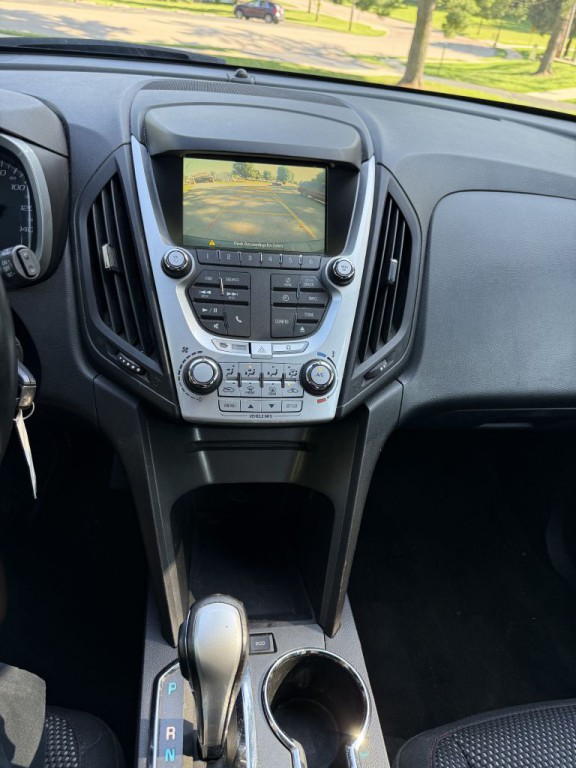 2015 Chevrolet Equinox Image 14