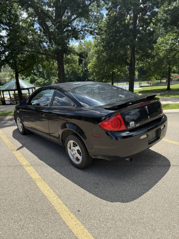 2007 Pontiac G5 Image 7