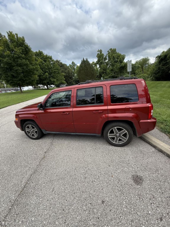 2010 Jeep Patriot Image 8