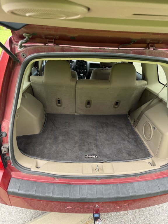 2010 Jeep Patriot Image 11