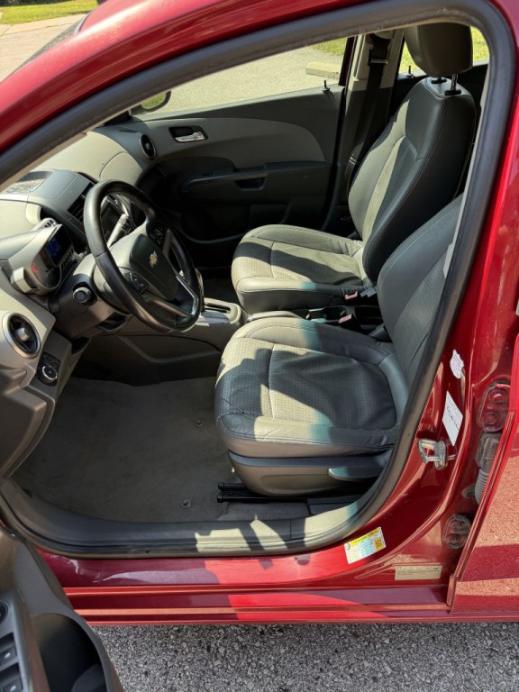 2013 Chevrolet Sonic Image 9