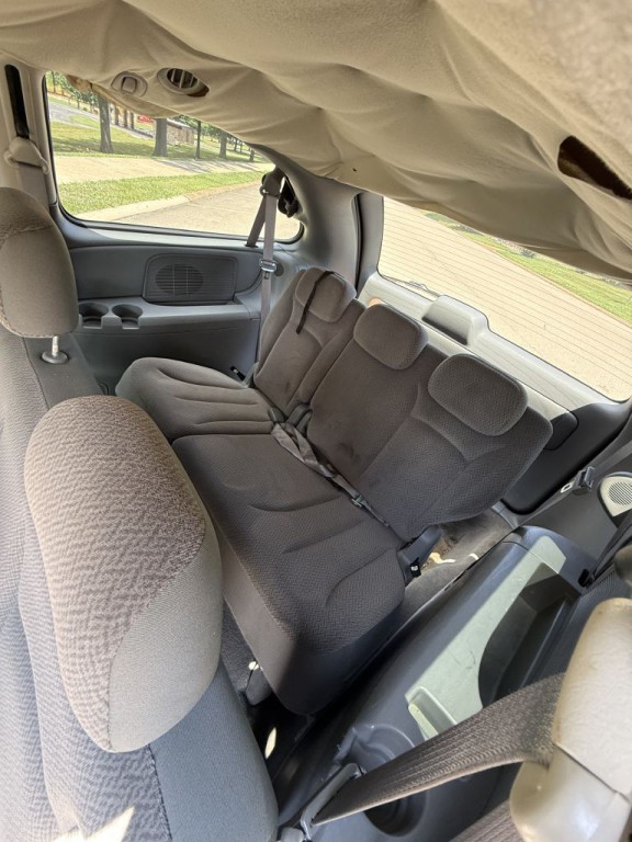 2006 Dodge Grand Caravan Image 11
