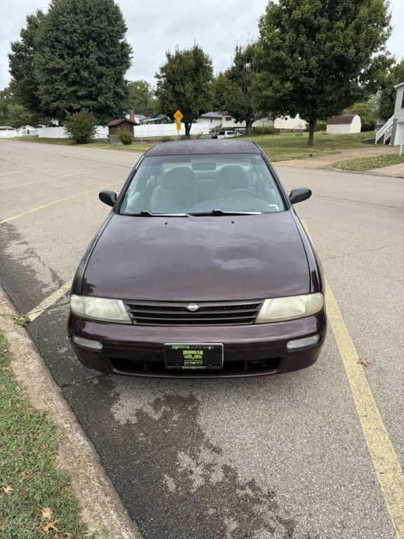 1997 Nissan Altima Image 2