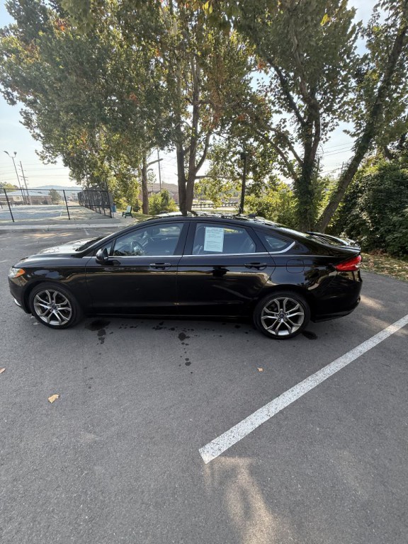 2017 Ford Fusion Image 8