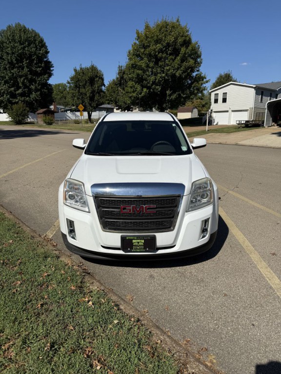 2012 GMC Terrain Image 2