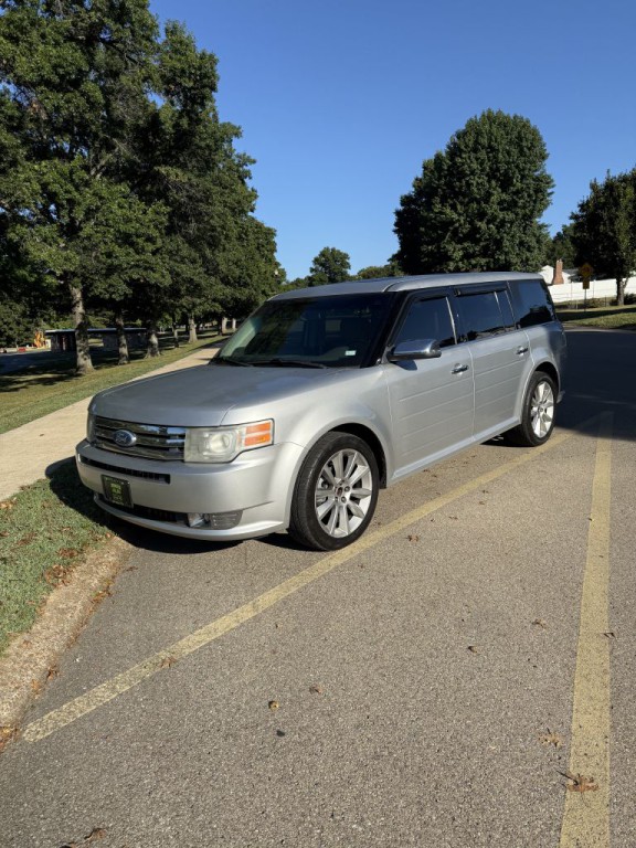 2011 Ford Flex Image 1