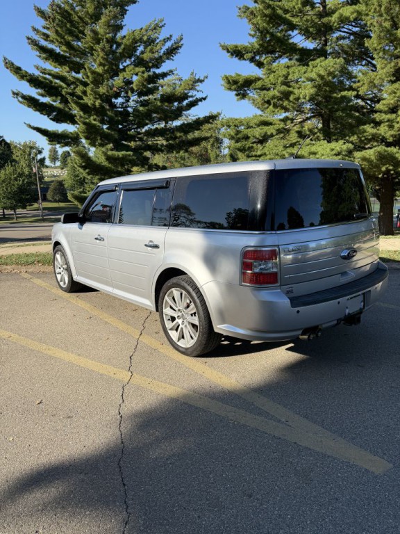 2011 Ford Flex Image 6