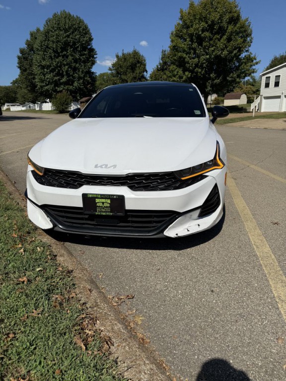 2023 Kia K5 Image 2