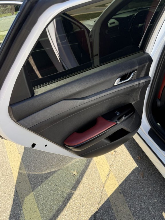 2023 Kia K5 Image 11