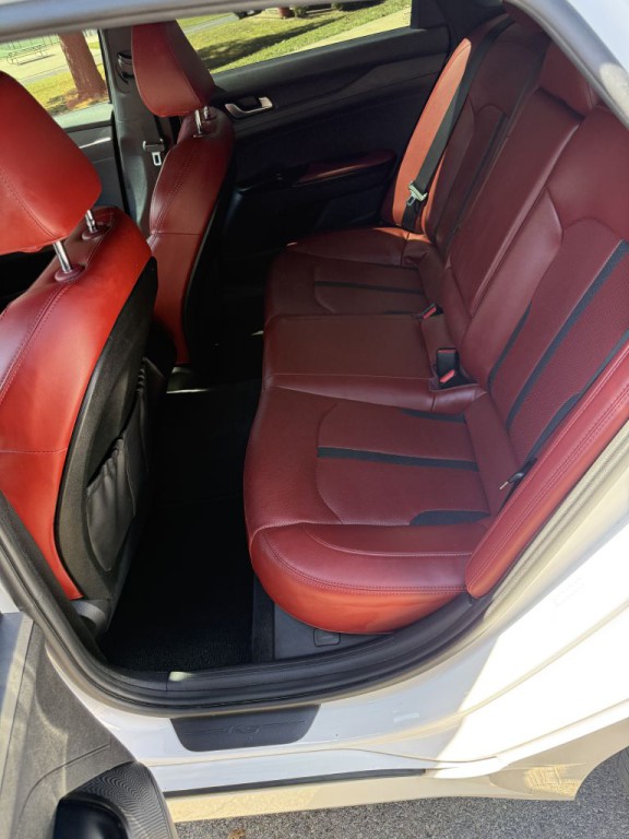 2023 Kia K5 Image 12