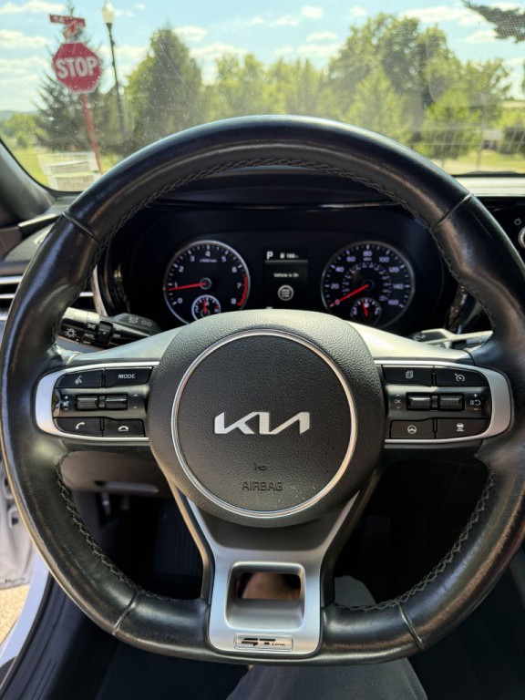2023 Kia K5 Image 21