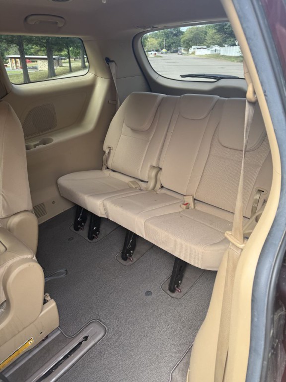 2019 Kia Sedona Image 11