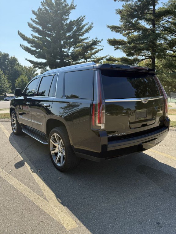 2016 Cadillac Escalade Image 7
