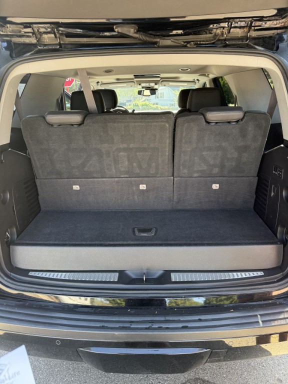 2016 Cadillac Escalade Image 12