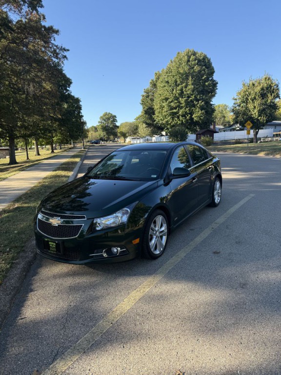 2014 Chevrolet Cruze Image 1