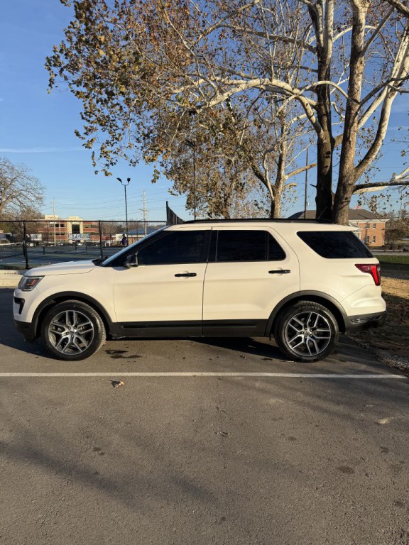2018 Ford Explorer Image 3