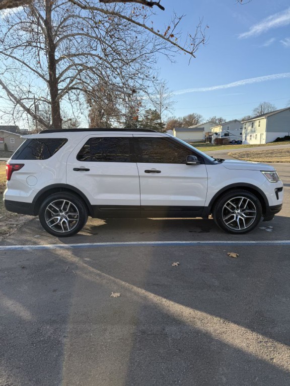 2018 Ford Explorer Image 7