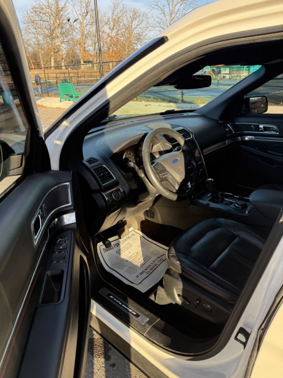 2018 Ford Explorer Image 9