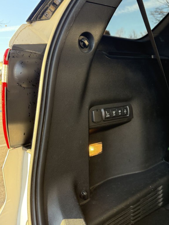 2018 Ford Explorer Image 13