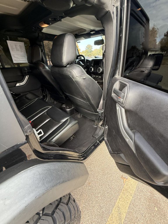 2014 Jeep Wrangler Unlimited Image 11