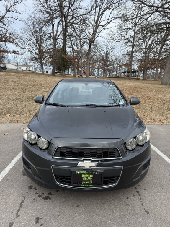 2014 Chevrolet Sonic Image 1