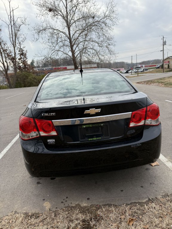 2012 Chevrolet Cruze Image 5