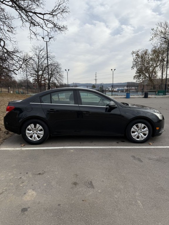 2012 Chevrolet Cruze Image 7