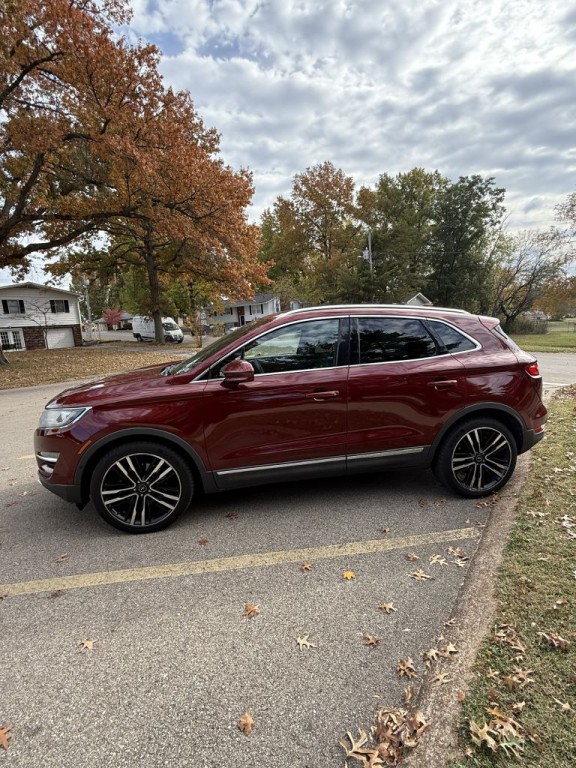 2017 Lincoln MKC Image 2
