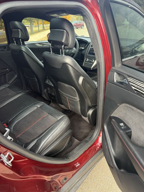 2017 Lincoln MKC Image 9