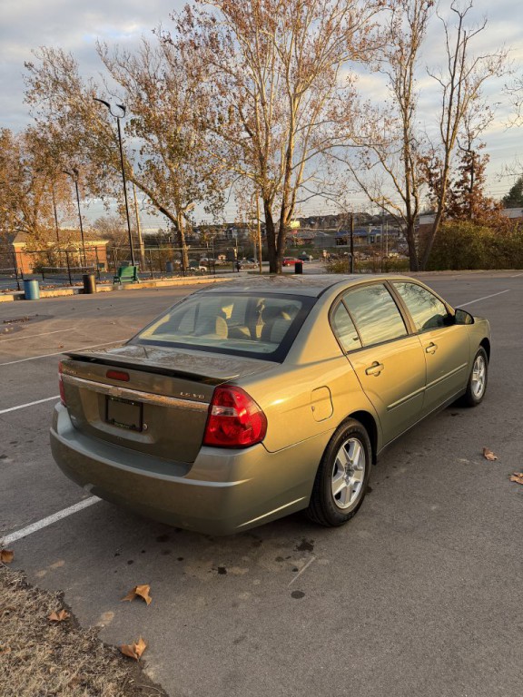 2004 Chevrolet Malibu Image 6