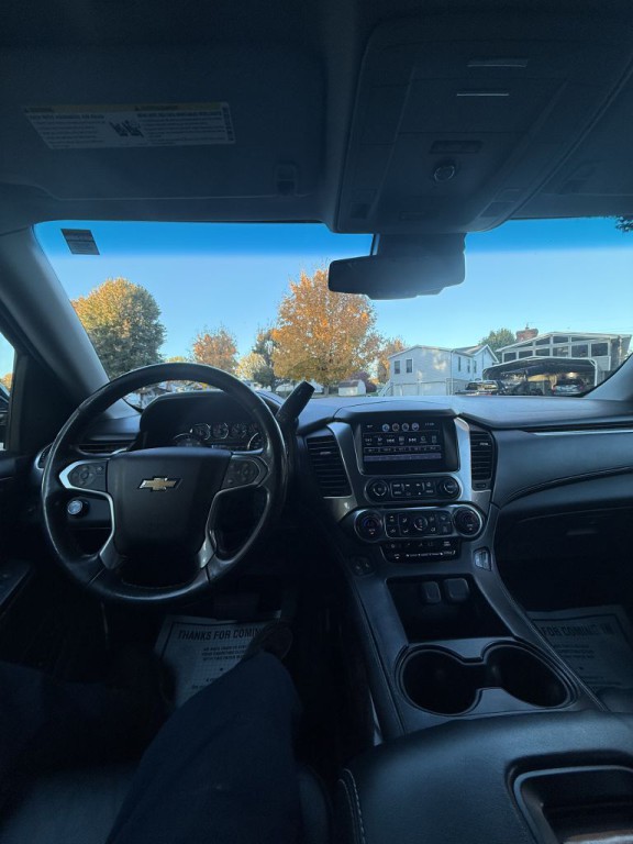 2018 Chevrolet Suburban Image 14
