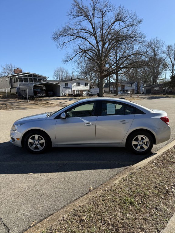 2015 Chevrolet Cruze Image 3