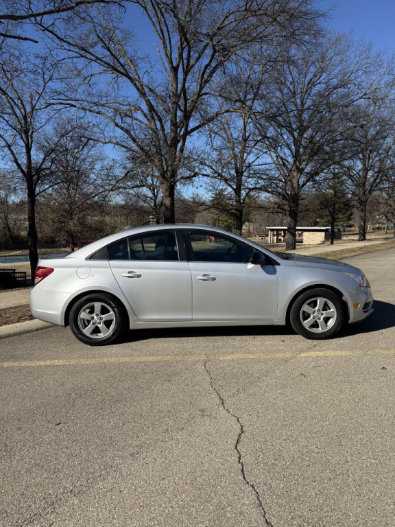 2015 Chevrolet Cruze Image 7