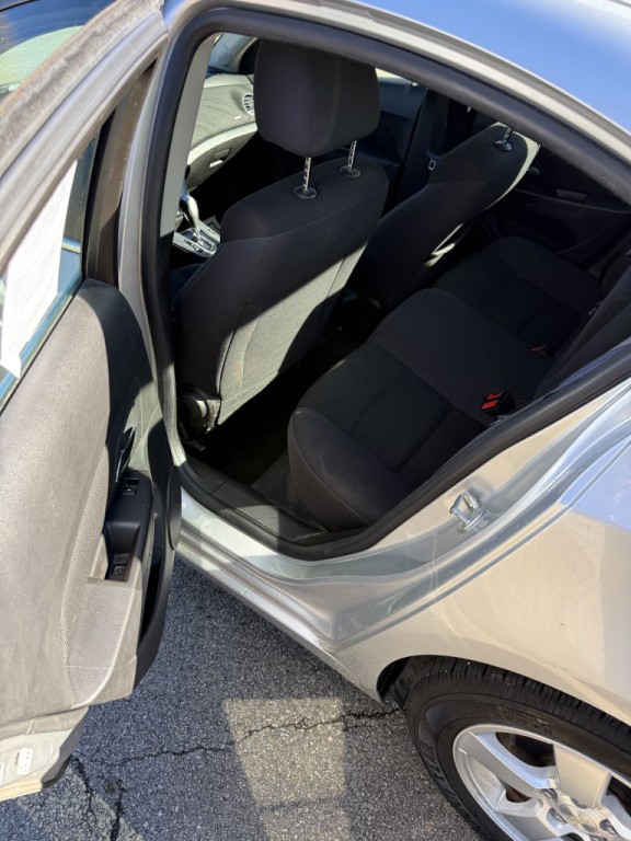 2015 Chevrolet Cruze Image 10