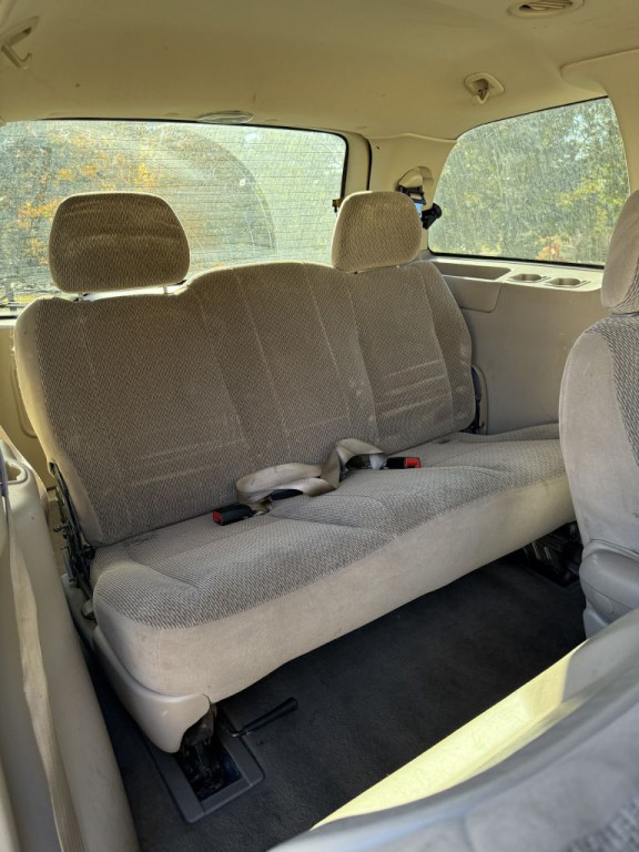 2003 Ford Windstar Image 14