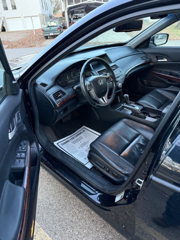 2012 Honda Crosstour Image 9