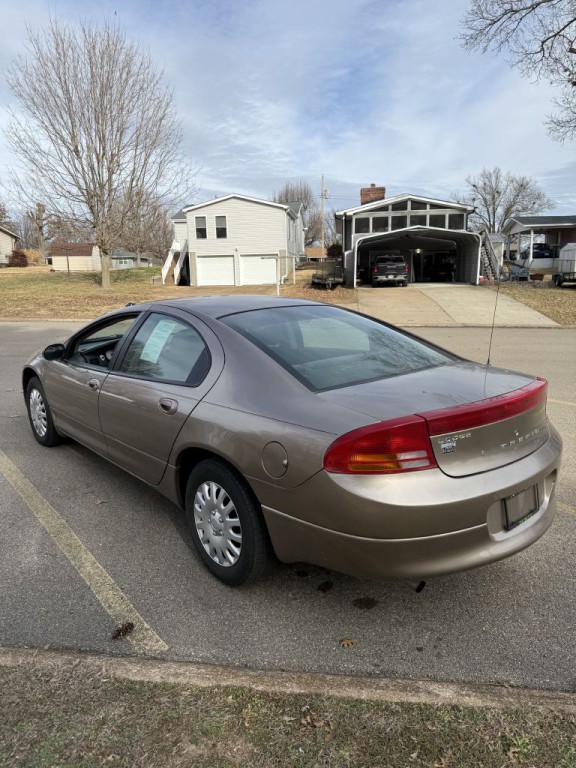 2002 Dodge Intrepid Image 3