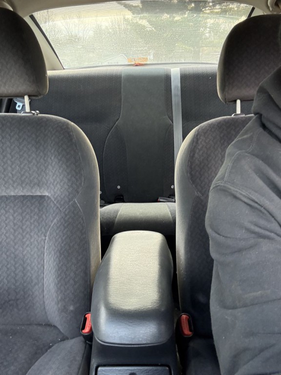 2002 Dodge Intrepid Image 15