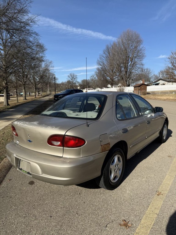 2001 Chevrolet Cavalier Image 5