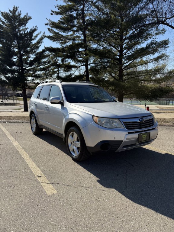 2010 Subaru Forester Image 8