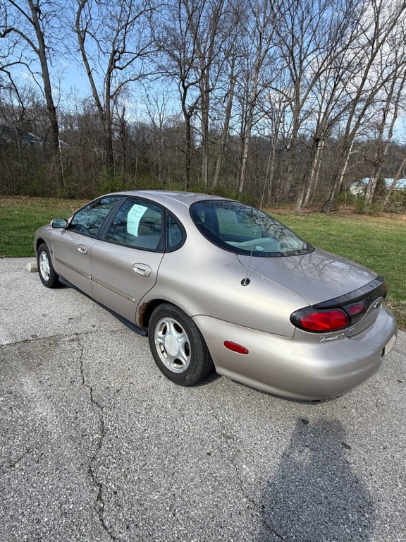 1998 Ford Taurus Image 3